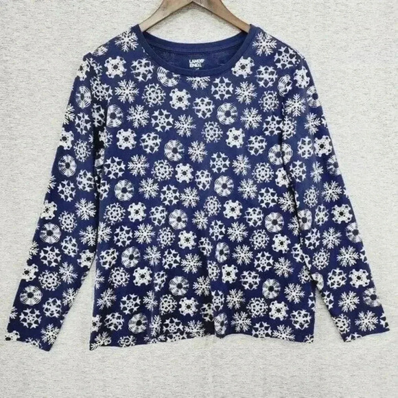 EUC Lands' Land Crewneck Winter Snowflake Printed Long sleeve T shirt Women's L - Picture 1 of 8